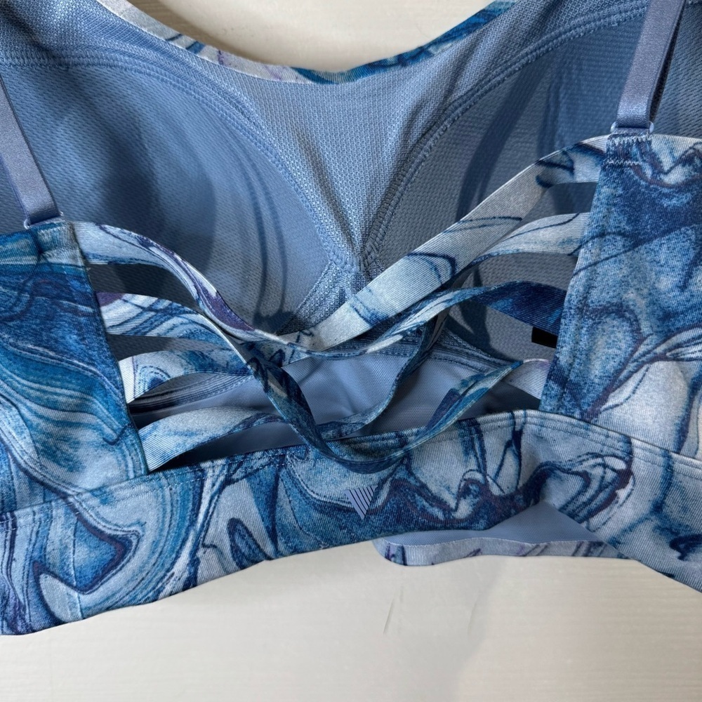 Victoria's Secret On Point NWOT Marble Alegro Sports Bra Size 32DD - Picture 5 of 7